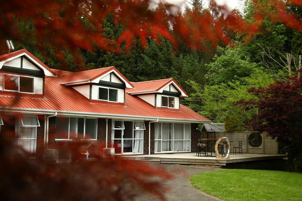 Redwood Lodge Bed And Breakfast Otorohanga Εξωτερικό φωτογραφία